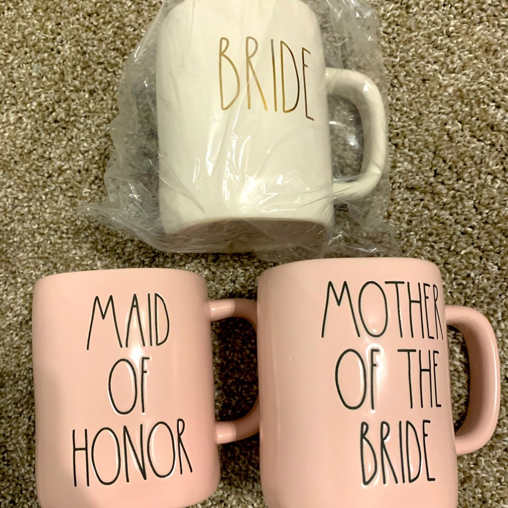 Rae Dunn Mugs